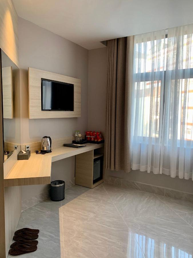 קאן טו Holiday 2 Hotel מראה חיצוני תמונה